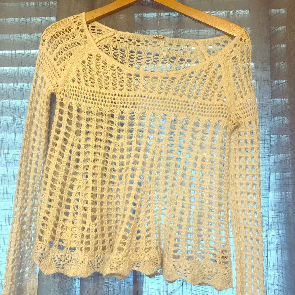 Free People XS crochet sweater top